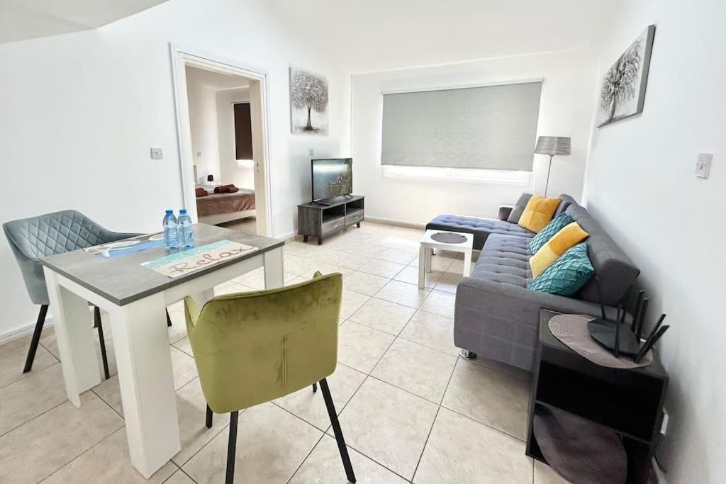 Sun Julz - Queens Gardens Appartement *